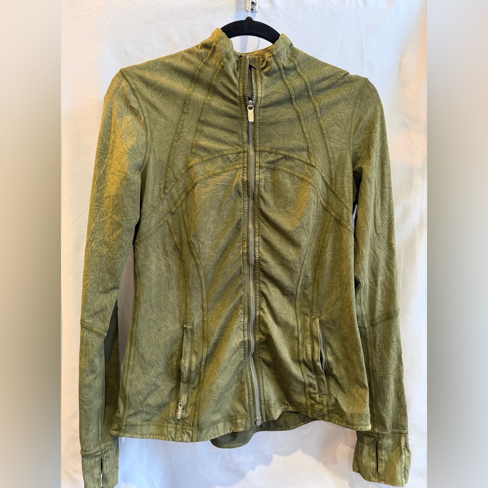 Lululemon Olive Green Women's Jacket Size 6